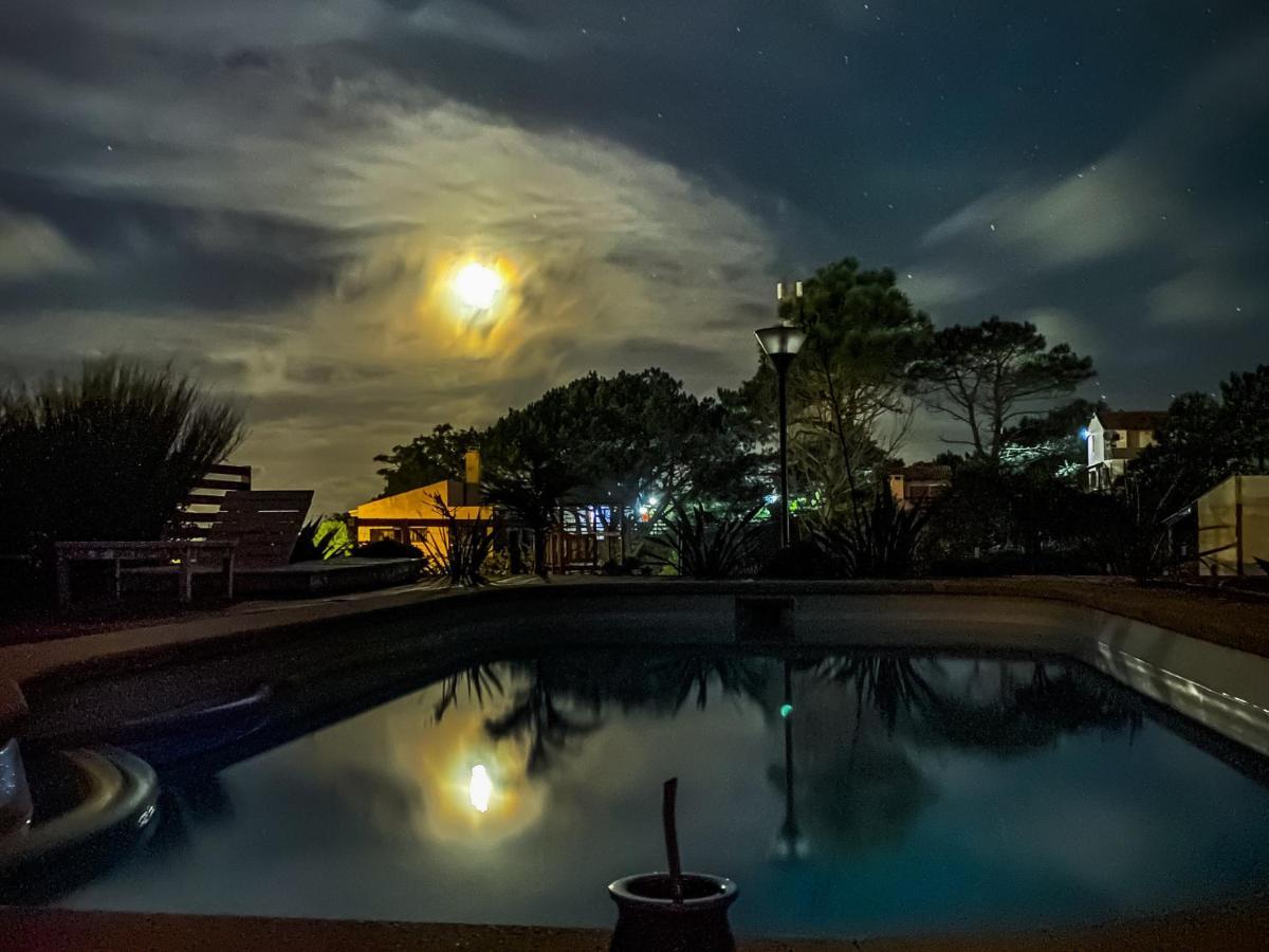 El Diablo Y El Mar Hotell Punta Del Diablo Eksteriør bilde